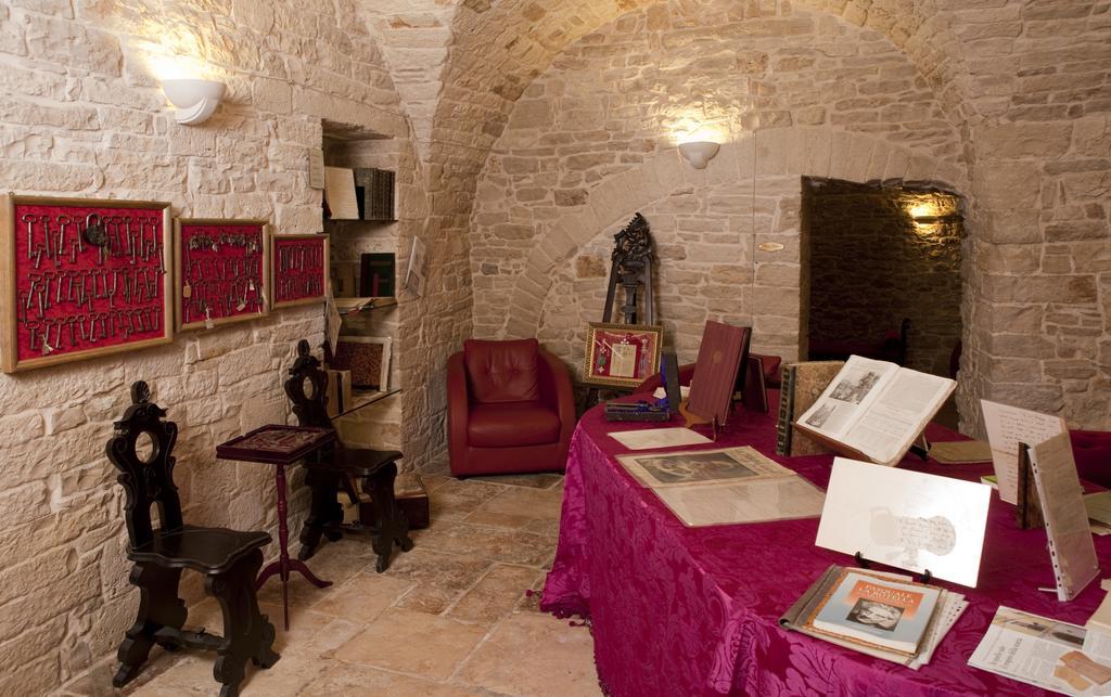 비톤토 Palazzo Antica Via Appia B&B 외부 사진