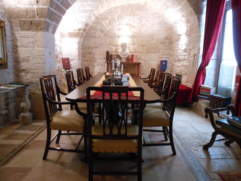 비톤토 Palazzo Antica Via Appia B&B 외부 사진