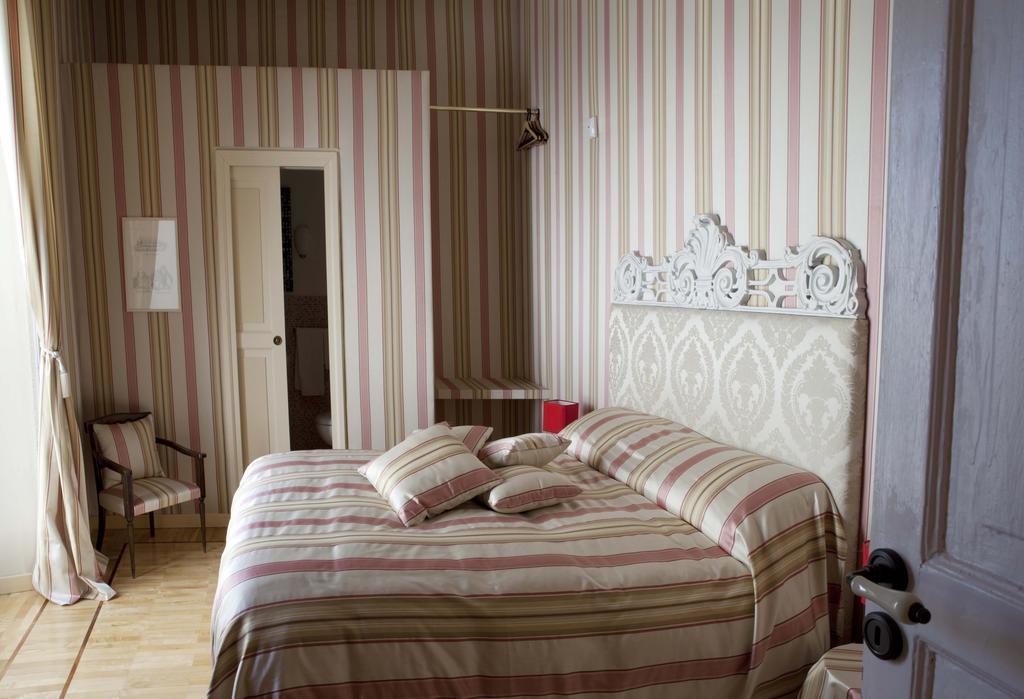 비톤토 Palazzo Antica Via Appia B&B 객실 사진